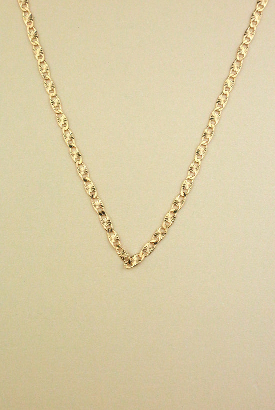 Bellaire necklace in gold