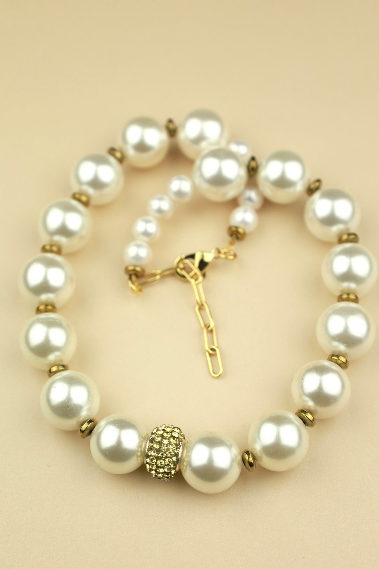 Maeve Beaded Mother of Pearl necklace