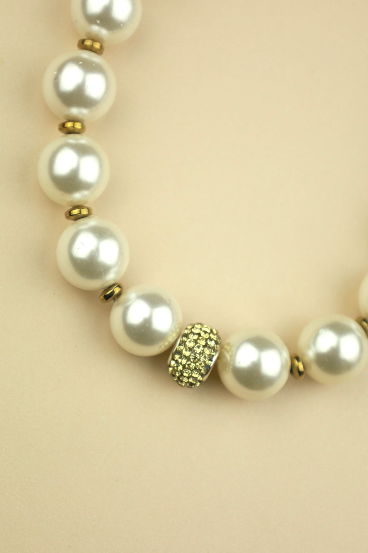 Maeve Beaded Mother of Pearl necklace