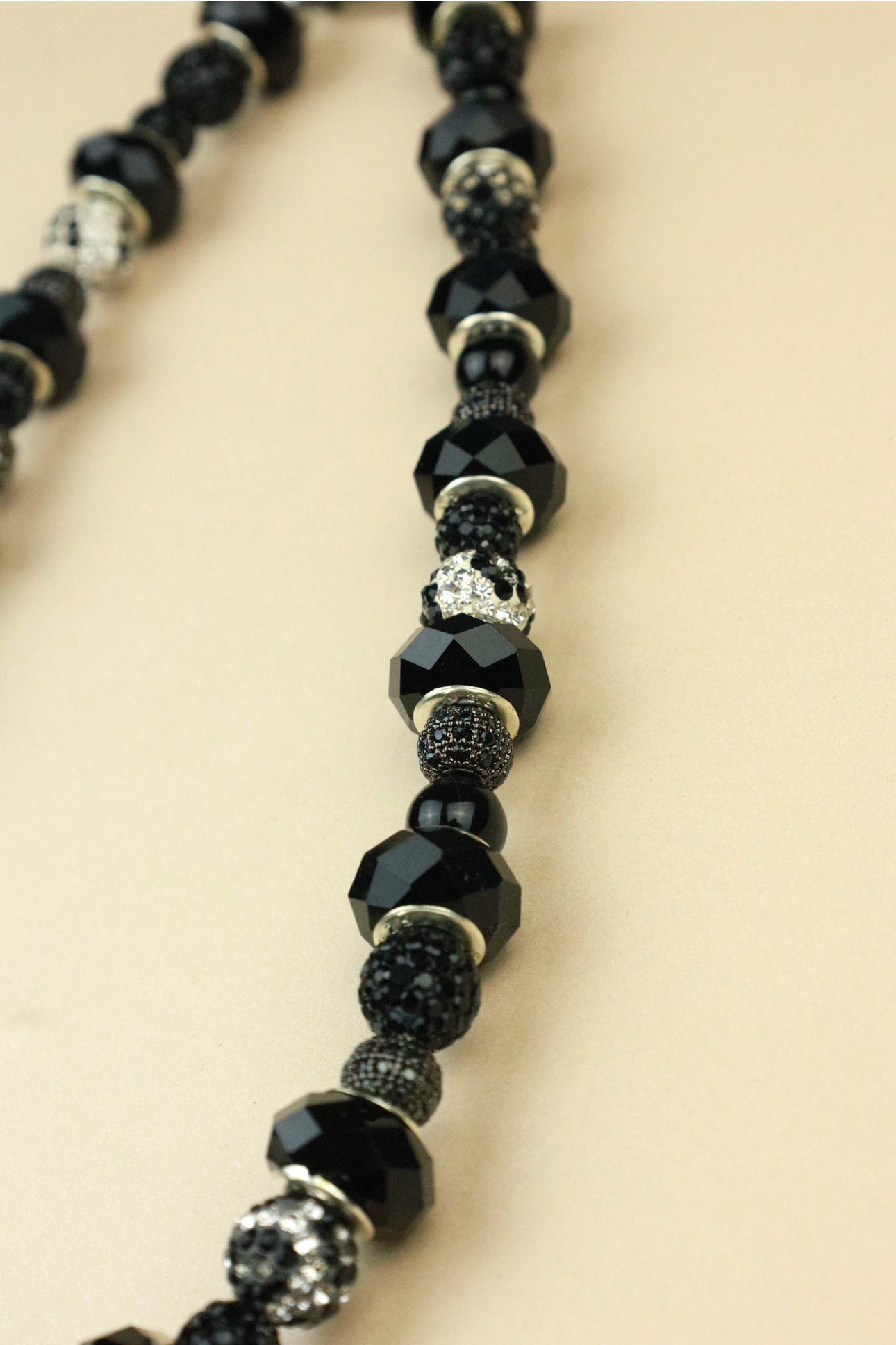 1 of 1 JET Deluxe beaded necklace